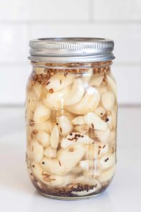 how to make pickled garlic