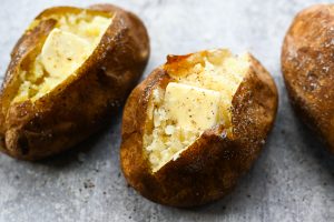 how to cook baked potatoes