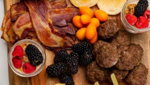 what kind of meat can you eat for breakfast