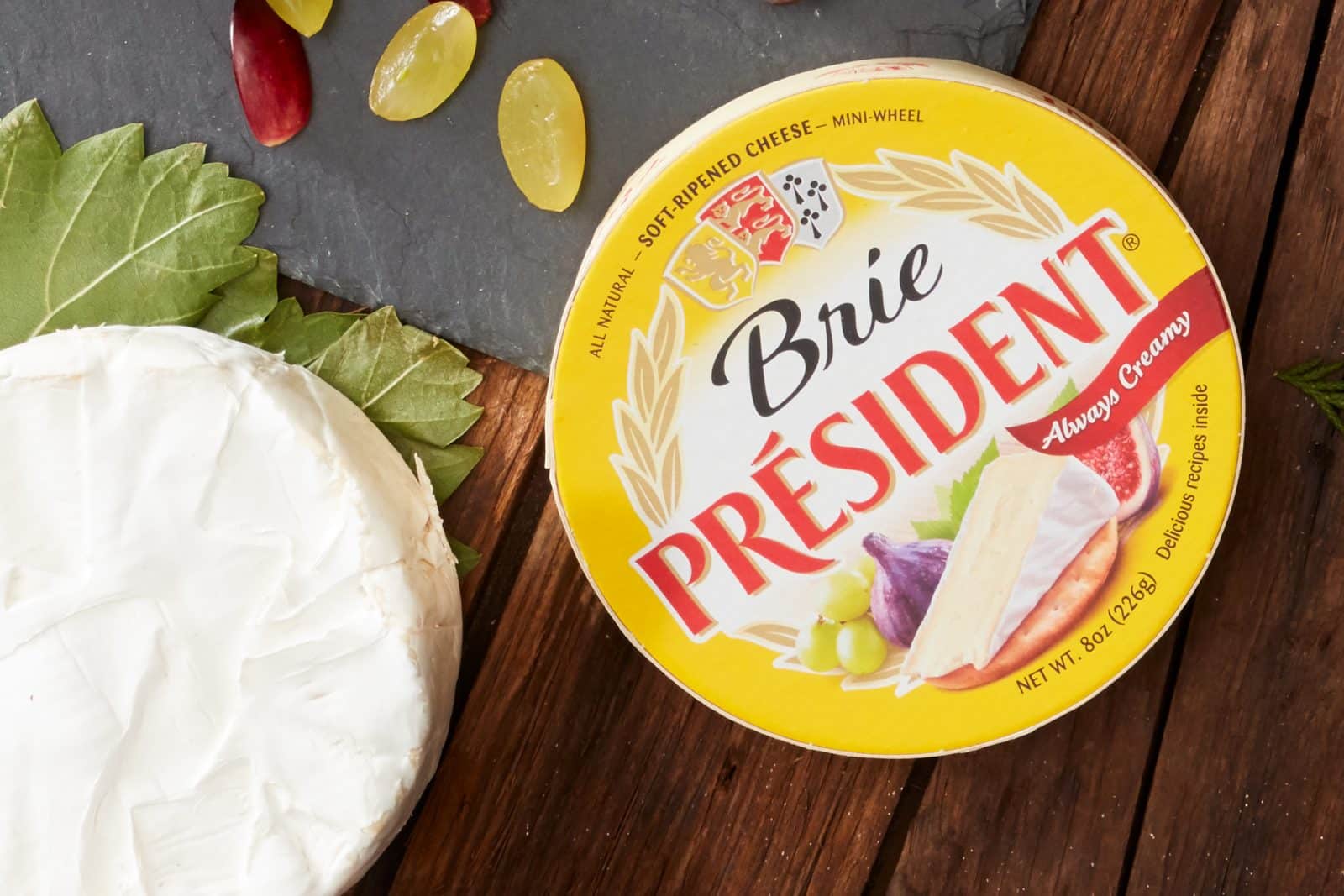 do you eat brie rind
