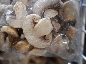 how can you freeze mushrooms