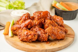 how many chicken wings in a lb