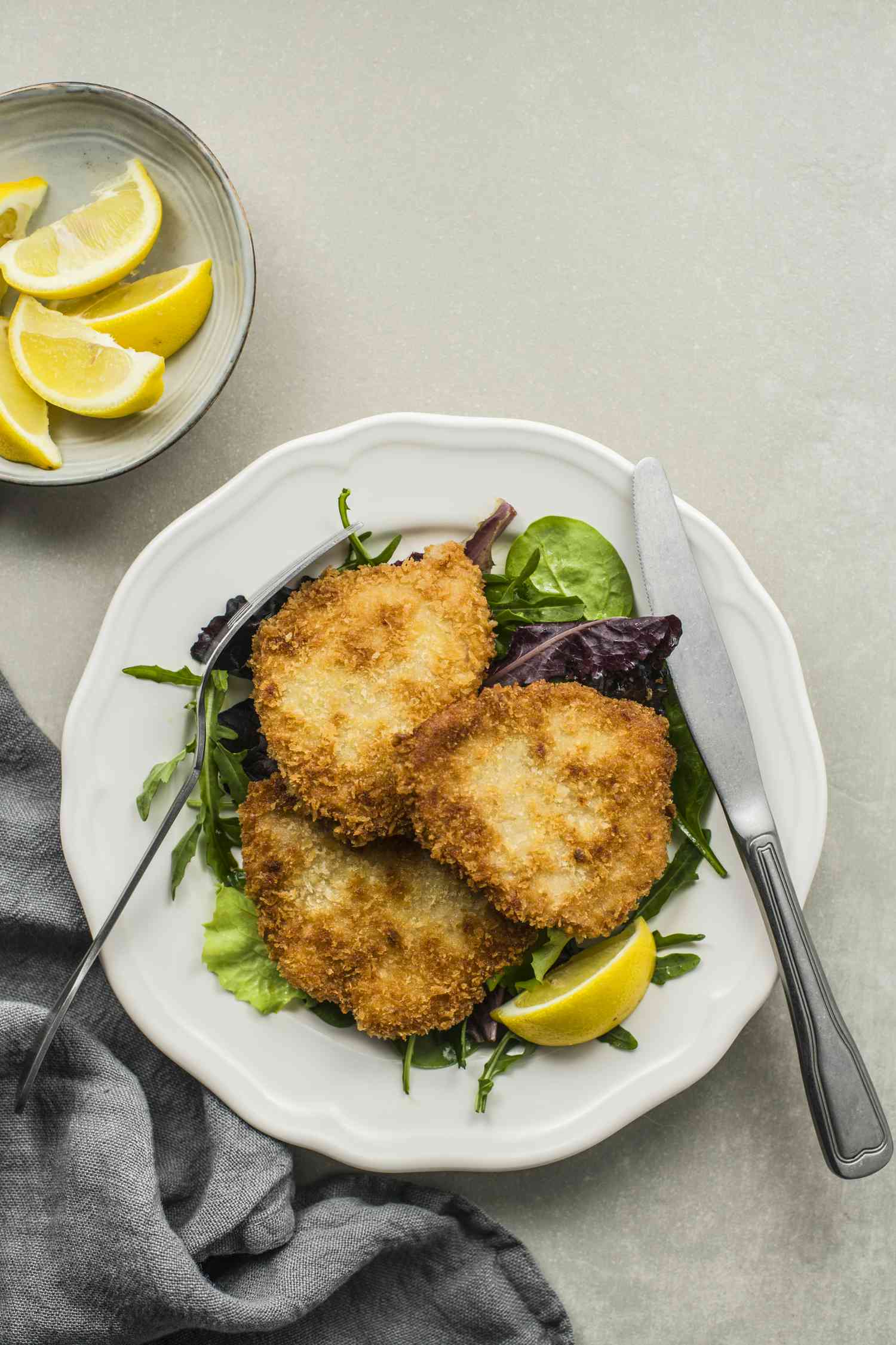 how long to breading veal before frying