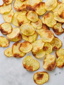 how to make chips crispy in the oven