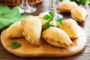 how to make empanada dough