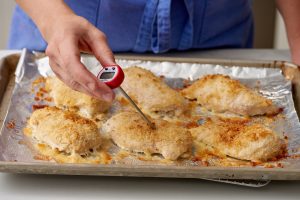 how long to cook frozen chicken breast in oven