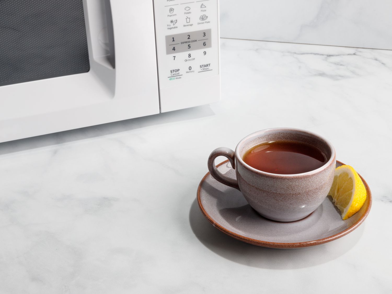 how long to microwave water for tea