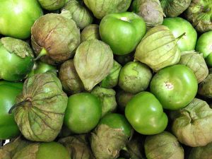 what do tomatillos taste like