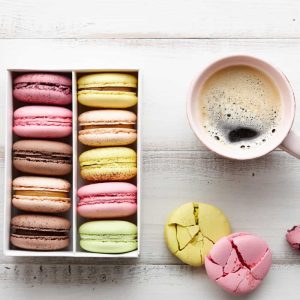 how long do macarons last