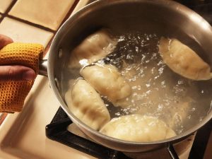 how long to boil dumplings