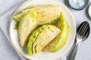 how to make boiled cabbage