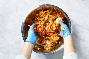 how to make kimchi