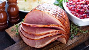How to prepare a holiday ham