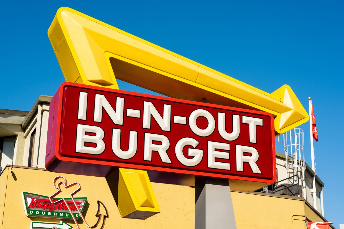 does in n out take apple pay