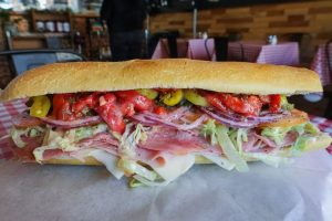 whats on an italian sub