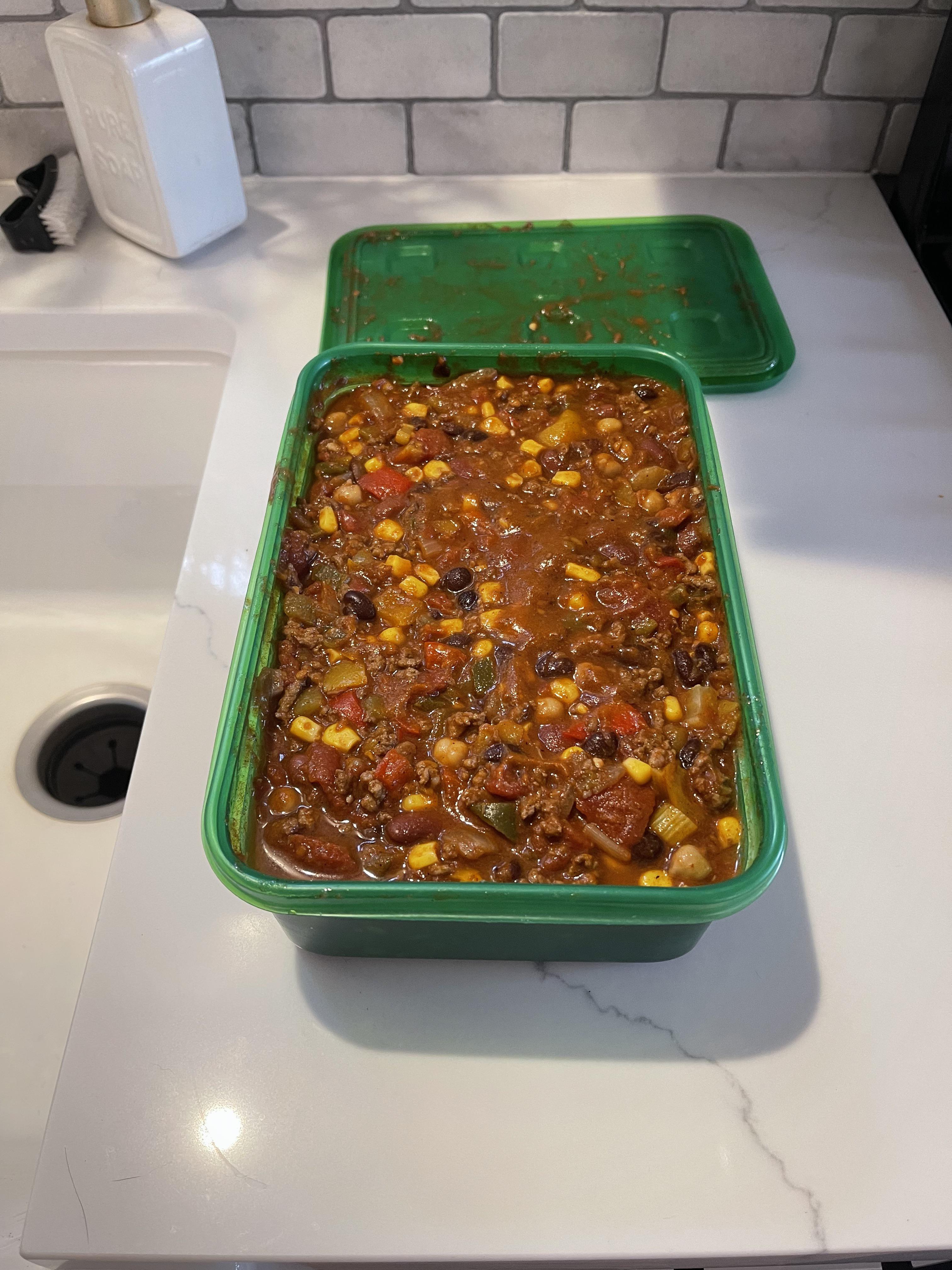 how long can chili be kept in the fridge