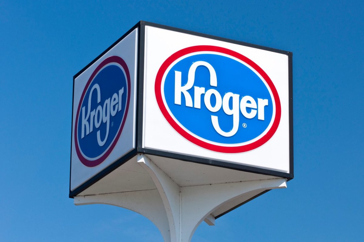 is kroger open on christmas day