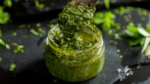 does pesto have nuts