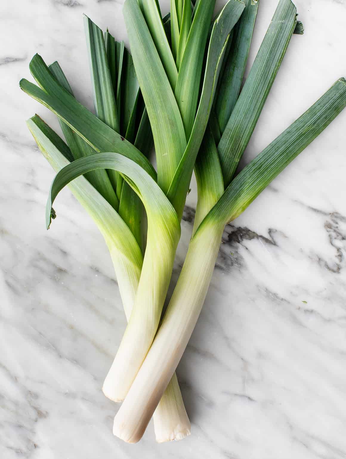 what do leeks look like