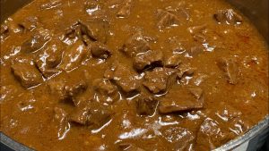 how to make carne guisada
