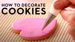how to decorate cookies