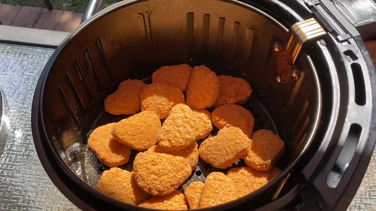 how to cook frozen chicken nuggets in air fryer