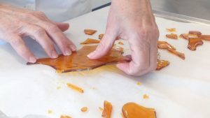 how to melt sugar
