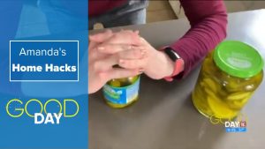 how to open a pickle jar