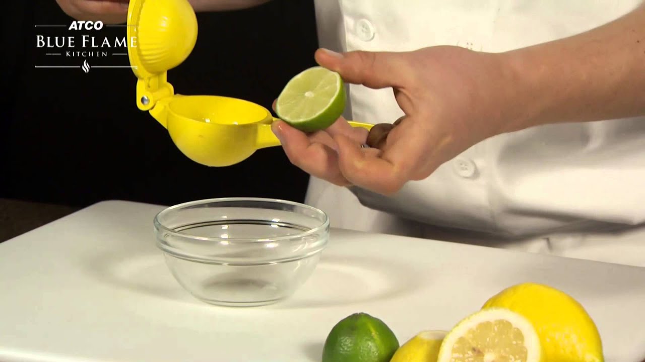 how to use a lemon juicer
