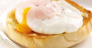 how to poach an egg in the microwave