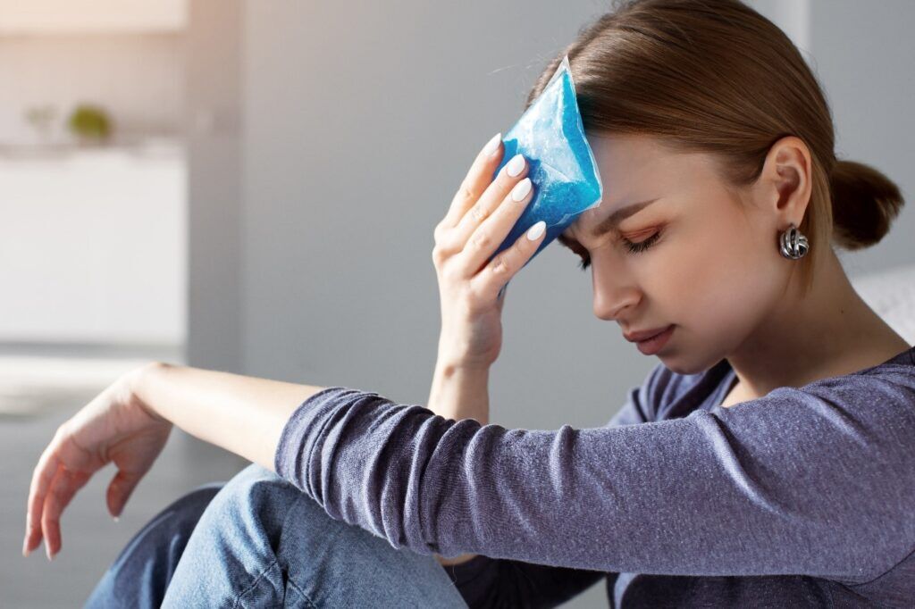 why does cold compression help with headache