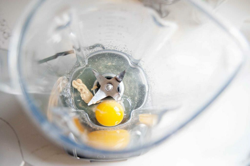 how to make mayonnaise in a blender