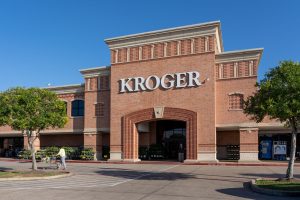 is kroger open on easter