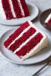 what icing goes on red velvet cake
