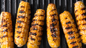 how to prepare corn for the grill