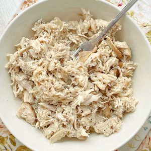 how long to cook frozen chicken in crock pot