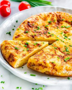 what is a spanish omelette breakfast plate