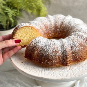 what is a bundt cake