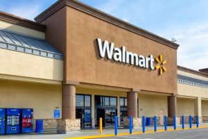 is walmart open on thanksgiving day