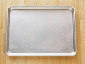 what is a jelly roll pan