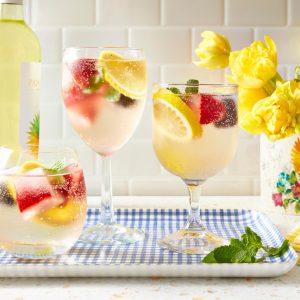 how to make a wine spritzer