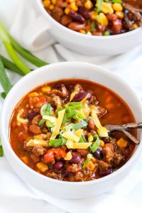 Master **How to Make Chili in an Instant Pot**: Quick Recipes & Tips
