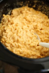 Mastering **How to Make Mac and Cheese in the Crock Pot**: Ingredients & Instructions