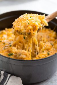 What’s the Difference Between Baked and Stovetop Mac and Cheese?
