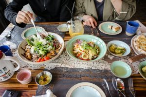 Easy Pasta Salad for a Crowd: The No-Fail Cookout Side Dish
