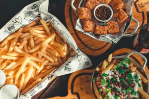 How to Make Chili Cheese Fries at Home