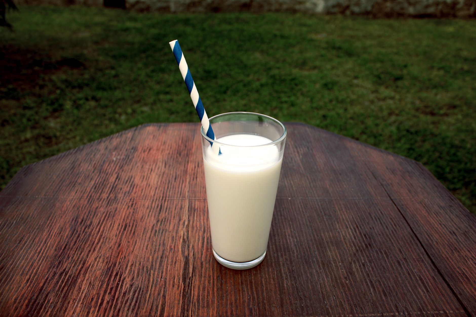Why does eating conventional dairy cause bloating and how to switch to A2 milk?